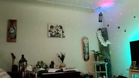 Snapshot of lacybell chatting on October 29, 5:01 am lacybell online show from October 29, 5:01 am