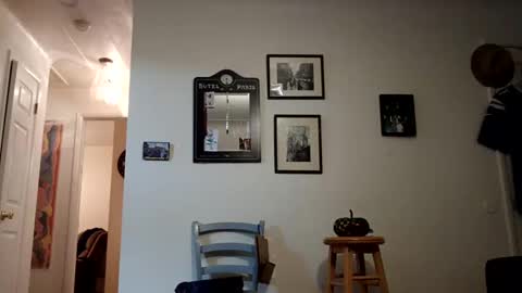 Snapshot of lacybell chatting on September 30, 3:23 am lacybell online show from September 30, 3:23 am