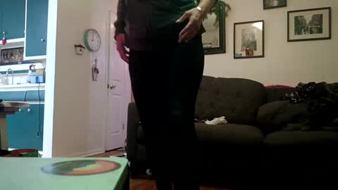 Snapshot of lacybell chatting on January 2, 5:57 am lacybell online show from January 2, 5:57 am