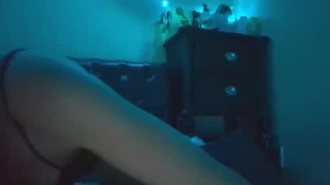 lady420777 online show from May 12, 7:49 am