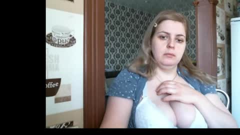 lady cute cat29 online show from April 23, 2:52 am