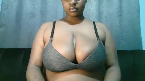 lady_dearra online show from June 7, 3:13 am