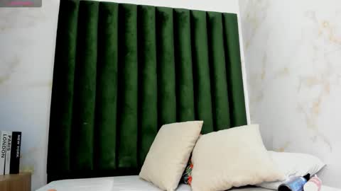 LADY  online show from October 23, 2:50 am