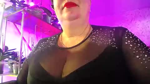 Lady Gloria online show from December 21, 7:56 am