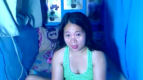 lady_in_bed69 online show from July 5, 12:50 am