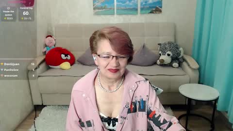 Diana online show from May 17, 4:17 pm