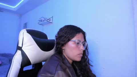  Lady  online show from January 11, 3:11 am