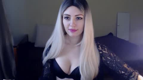 Monika online show from February 6, 10:04 am