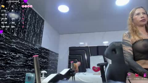 Ladyy Scarlett online show from May 14, 2:50 am