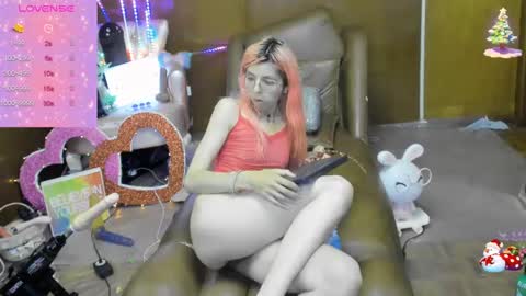 Skinnygirl online show from September 24, 1:37 am