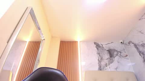   online show from January 16, 12:23 pm