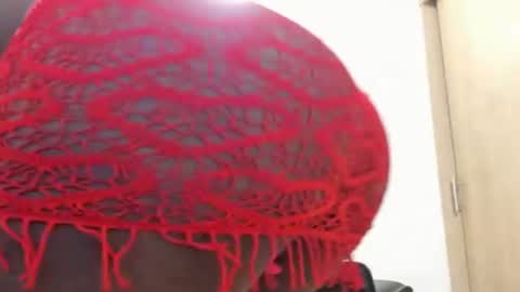 laisladecristal_ online show from July 25, 1:12 am