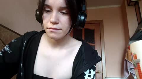 Mary online show from July 29, 8:03 am