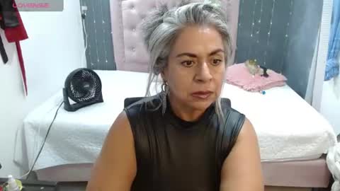 lalisha online show from June 19, 12:37 am