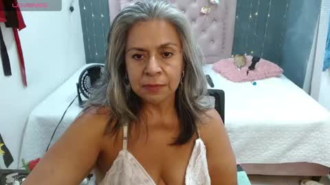 lalisha online show from June 6, 12:50 am