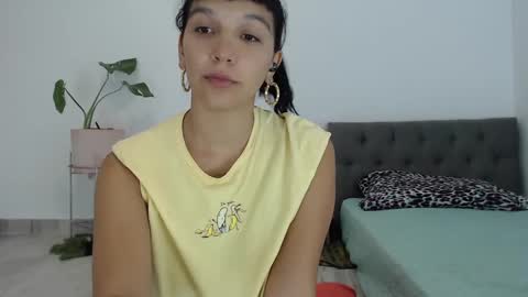 J e n a  All Days  UTC -5 2030  online show from December 13, 2:32 am