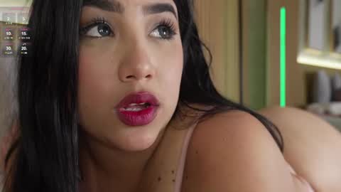 lana_lann online show from July 9, 7:33 am