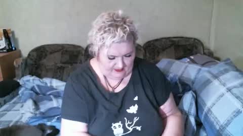 lanacat555 online show from September 12, 12:33 am