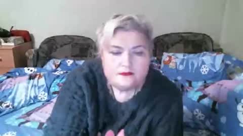 lanacat555 online show from January 12, 8:25 pm