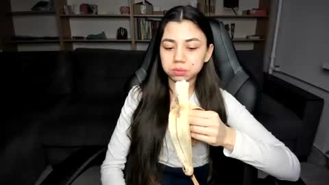 Lana online show from July 10, 8:09 pm