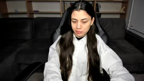Lana online show from July 22, 8:10 pm