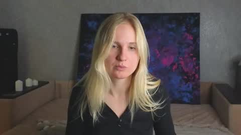 LanaviSmith online show from October 23, 6:30 am