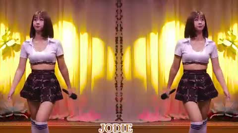 lankwaifong_cindy online show from July 17, 7:35 am