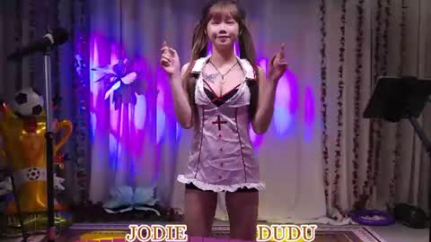 lankwaifong_cindy online show from July 10, 8:04 am