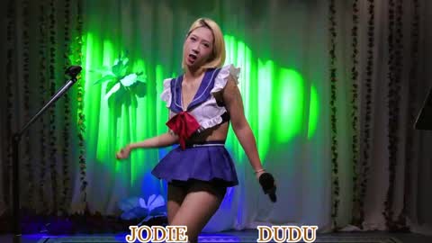 lankwaifong_cindy online show from June 5, 3:21 am