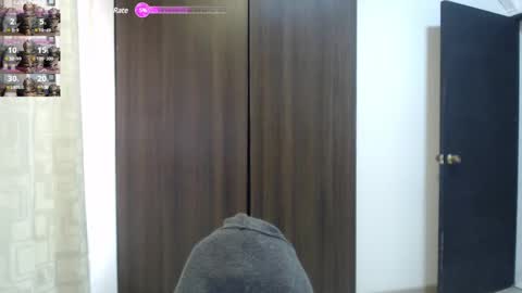 Snapshot of lanna_mills chatting on January 21, 1:32 pm Lanna online show from January 21, 1:32 pm