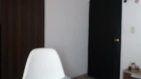 Lanna online show from June 2, 1:34 pm