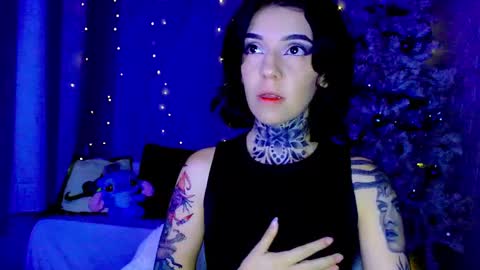 LANNIE   online show from December 16, 3:12 am