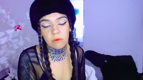 LANNIE   online show from October 8, 4:22 pm