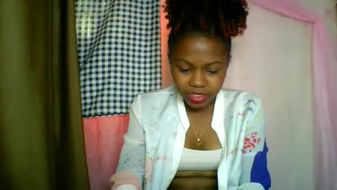 lara_belle online show from May 31, 6:19 am