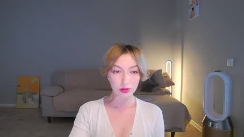 LaraKanes online show from January 31, 8:11 am