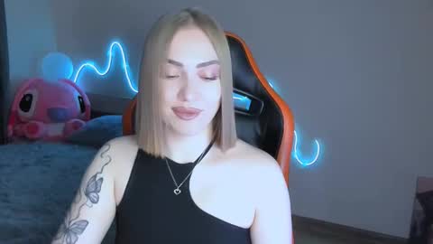 LaraKrein lk online show from February 23, 1:32 pm