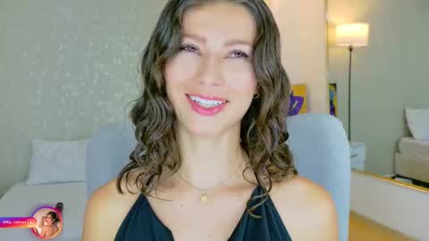 Lara  online show from February 16, 2:50 pm