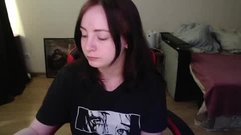 Laralianna online show from May 20, 11:40 am