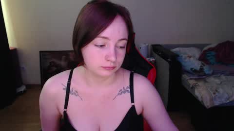Laralianna online show from May 28, 11:19 am