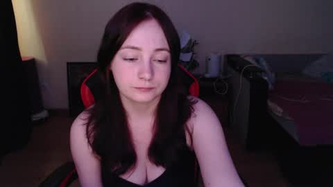 Laralianna online show from May 21, 5:55 pm