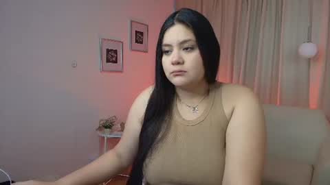 laran_jean online show from July 25, 12:12 pm