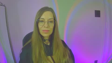 larawintersxxx online show from October 28, 9:52 pm