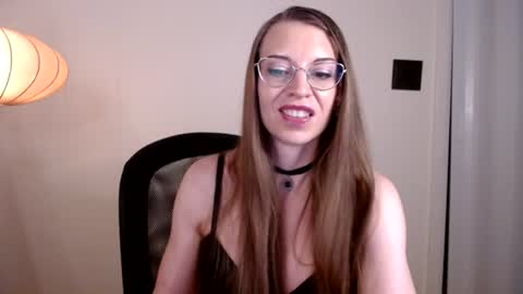 larawintersxxx online show from July 19, 9:17 pm