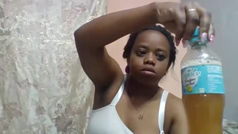 larissa645771 online show from June 3, 9:54 am