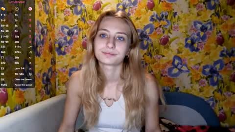 Amelia online show from October 31, 3:38 pm