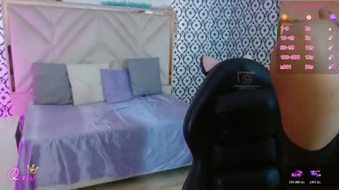 laulin_tay online show from May 2, 3:54 am