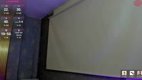 laulin_tay online show from June 18, 3:19 am