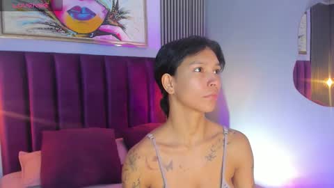 Laura online show from October 28, 12:55 pm