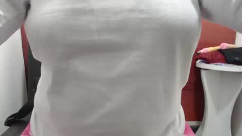  Laura  online show from September 29, 2:22 pm