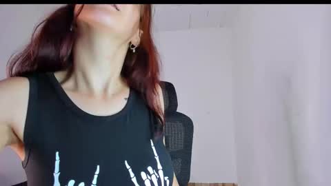 LauraIvy online show from June 9, 2:49 pm